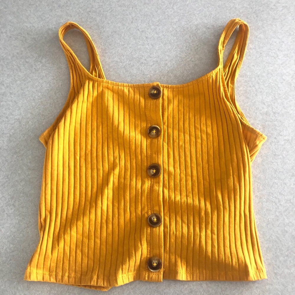 Cute crop top